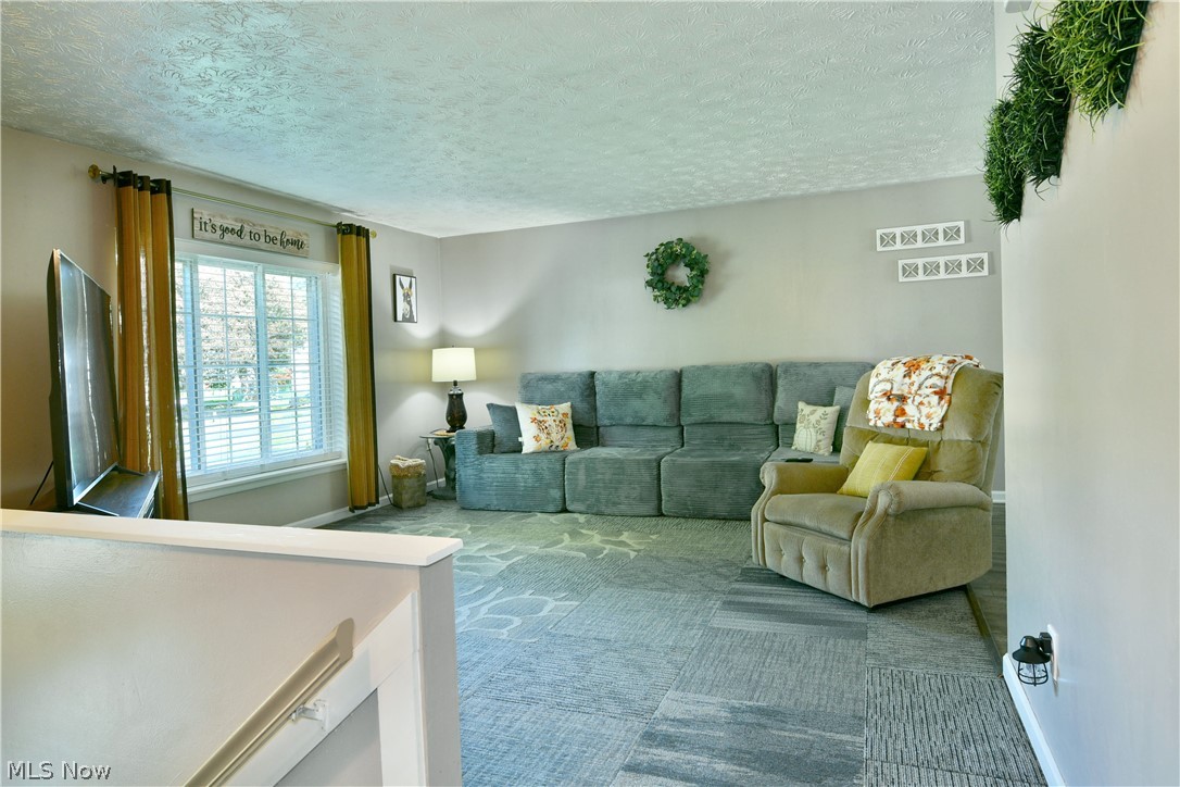 600 Pegotty Court NE Warren OH 44484