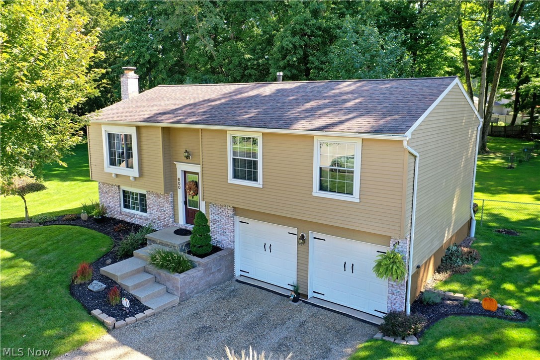 600 Pegotty Court NE Warren OH 44484