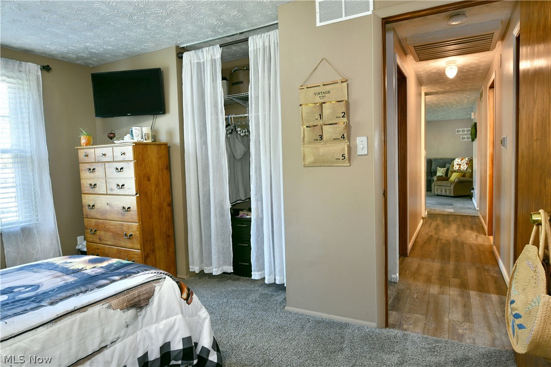 600 Pegotty Court NE Warren OH 44484