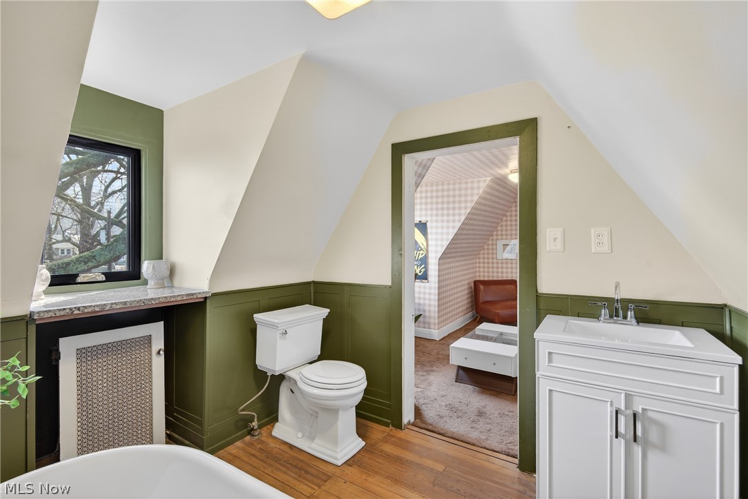 1017 Wilbert Road Lakewood OH 44107