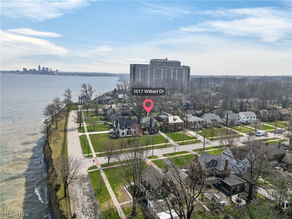 1017 Wilbert Road Lakewood OH 44107