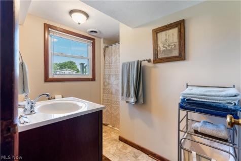 3316 Woodington Avenue SW Canton OH 44706