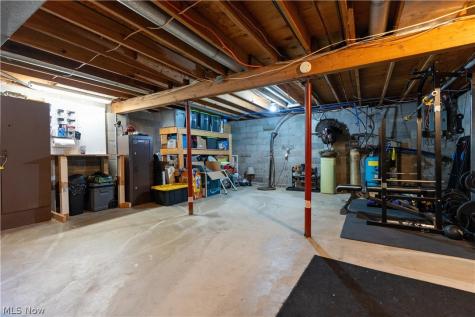 3316 Woodington Avenue SW Canton OH 44706