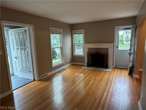 25770 Wolf Road Bay Village OH 44140