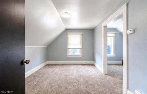 3577 W 46 Cleveland OH 44102