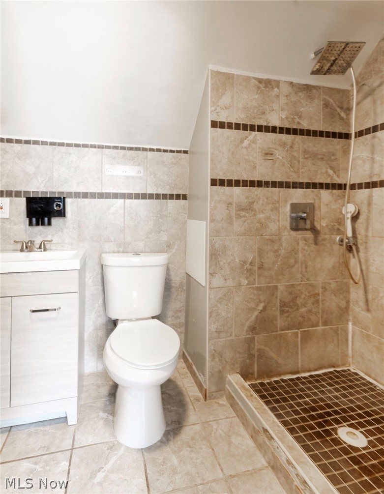 3577 W 46 Cleveland OH 44102