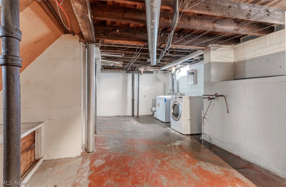 3577 W 46 Cleveland OH 44102