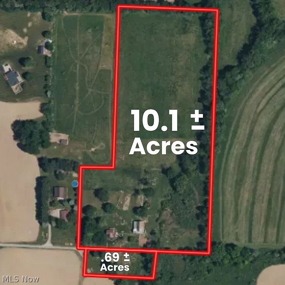 8000 Briggle Avenue SW East Sparta OH 44626