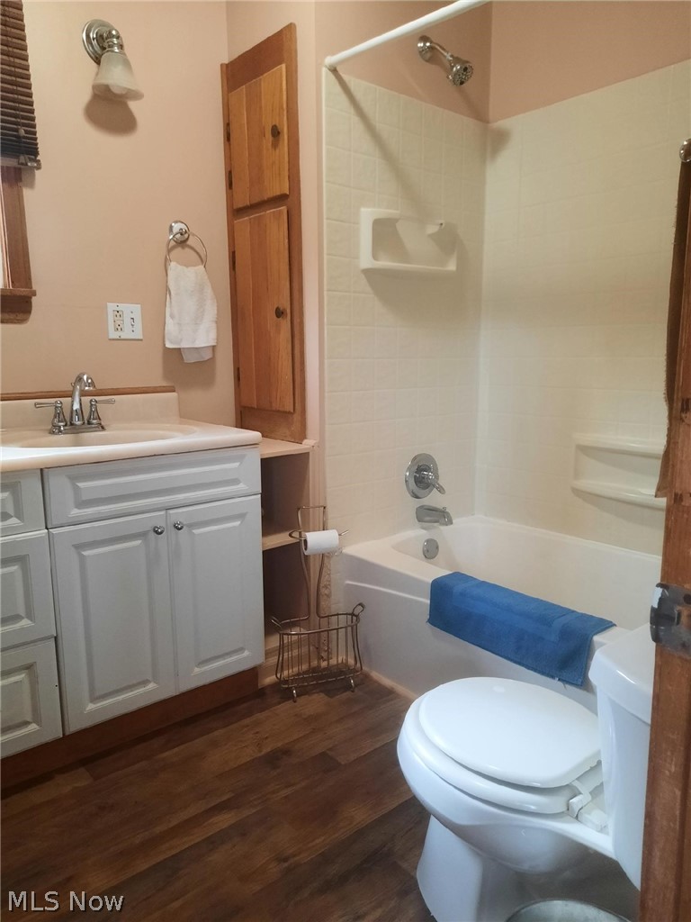 66177 Wintergreen Road Lore City OH 43755