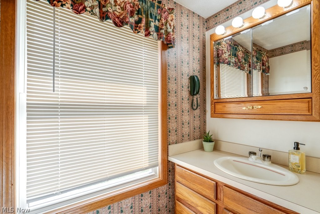 3313 Acuminata Drive West Salem OH 44287