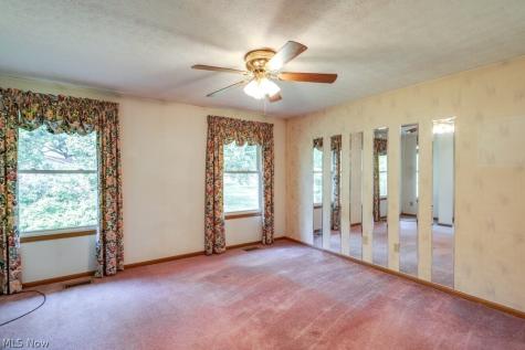 3313 Acuminata Drive West Salem OH 44287