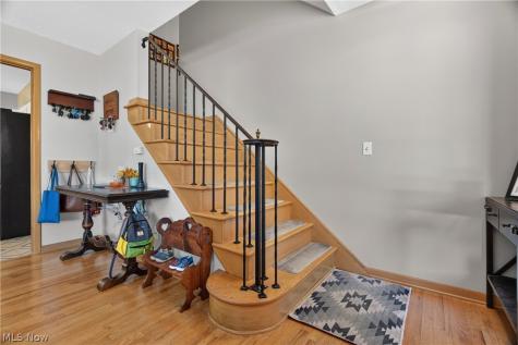 7651 Koch Drive Parma OH 44134
