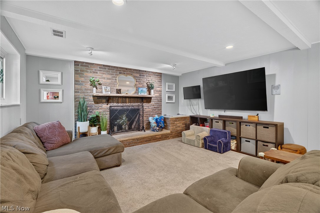 7651 Koch Drive Parma OH 44134