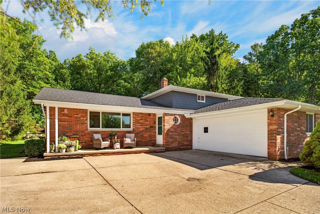 7651 Koch Drive Parma OH 44134