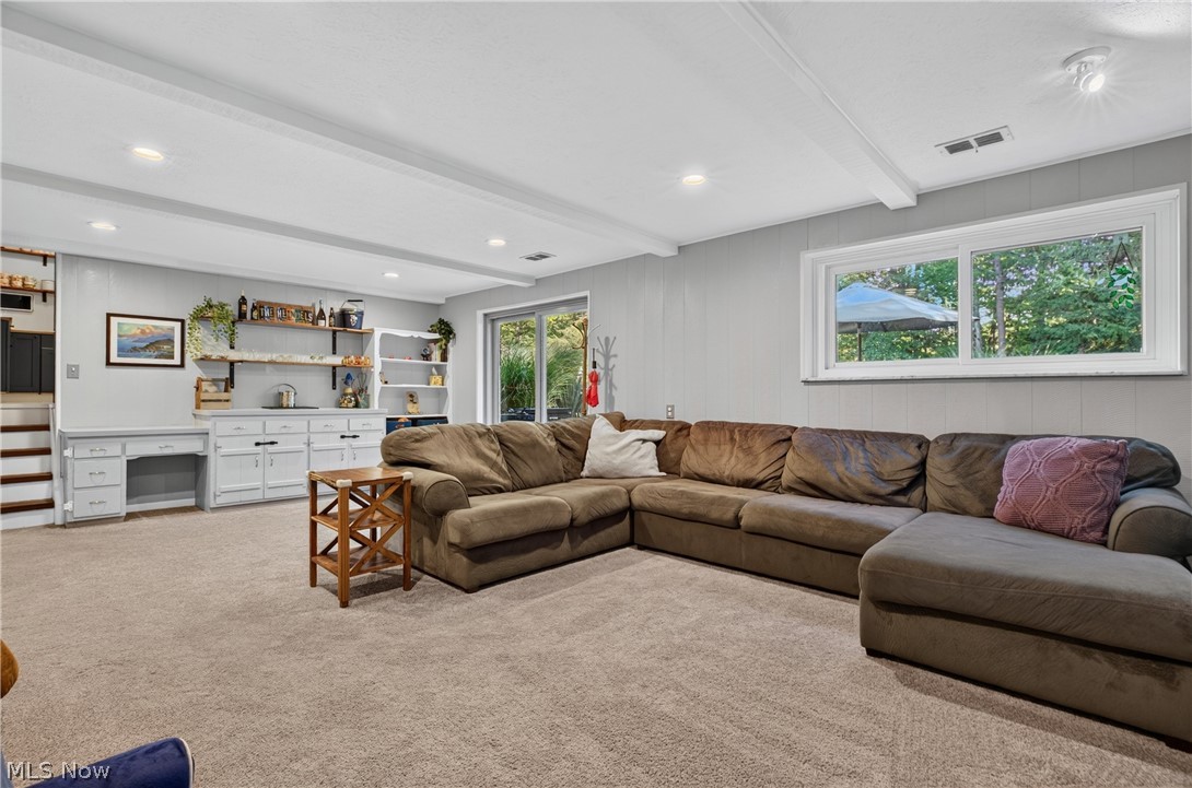 7651 Koch Drive Parma OH 44134