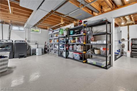 7651 Koch Drive Parma OH 44134