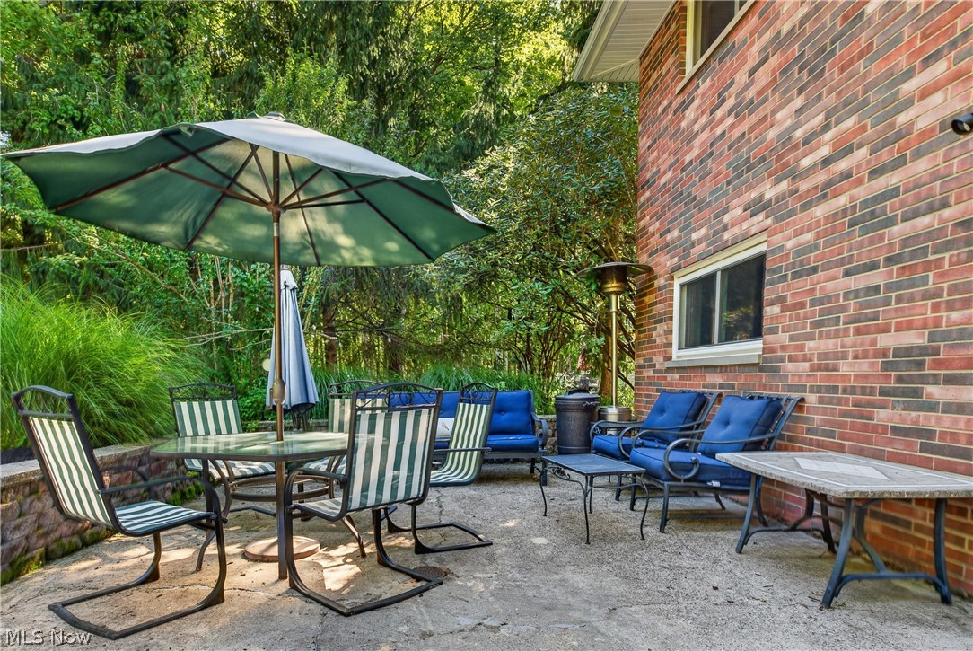 7651 Koch Drive Parma OH 44134