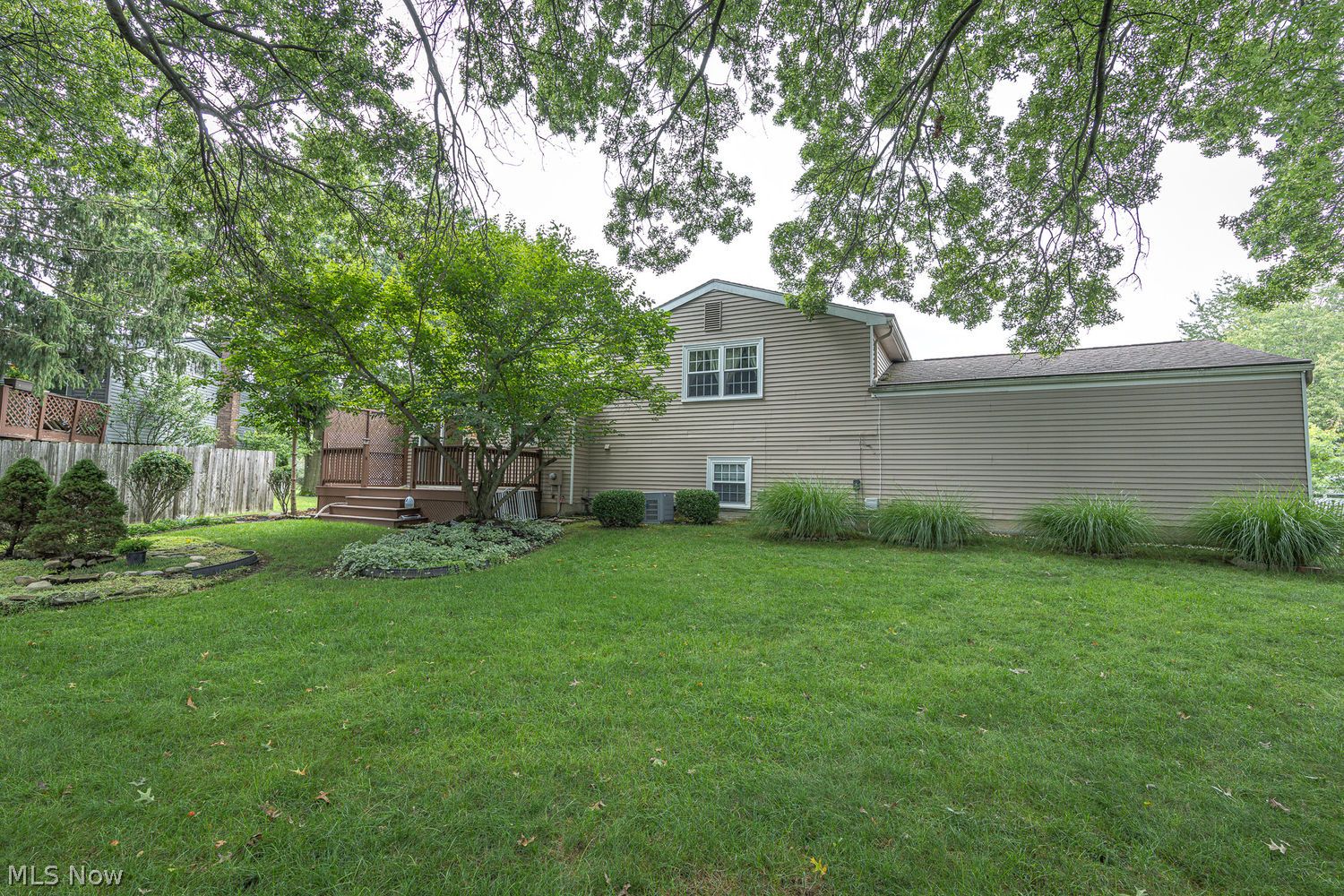 1017 Gentry Drive Medina OH 44256