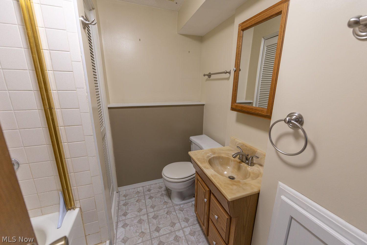1017 Gentry Drive Medina OH 44256