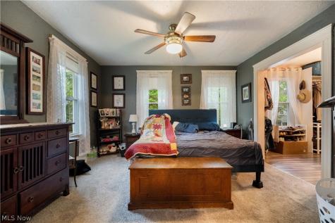 3287 W 17th Street Cleveland OH 44109