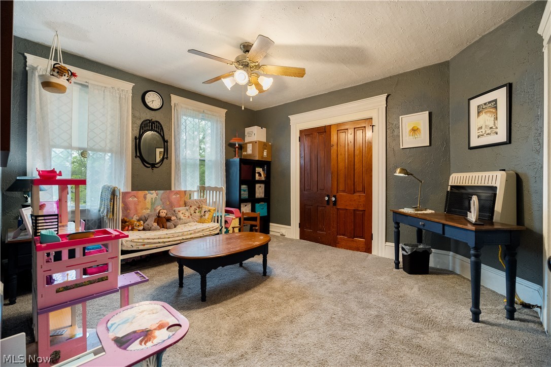 3287 W 17th Street Cleveland OH 44109