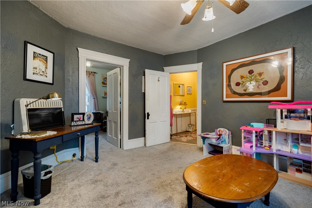 3287 W 17th Street Cleveland OH 44109