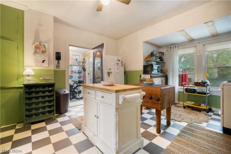 3287 W 17th Street Cleveland OH 44109