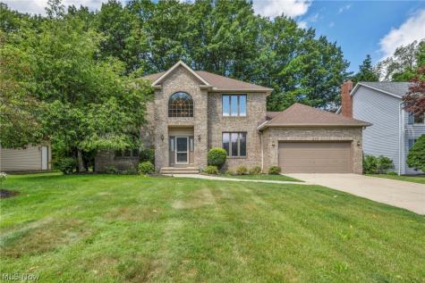342 Woodbridge Glen Richmond Heights OH 44143
