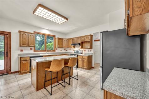342 Woodbridge Glen Richmond Heights OH 44143