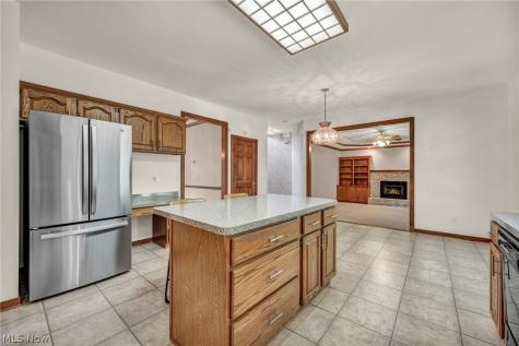 342 Woodbridge Glen Richmond Heights OH 44143