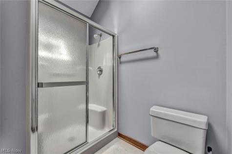 342 Woodbridge Glen Richmond Heights OH 44143