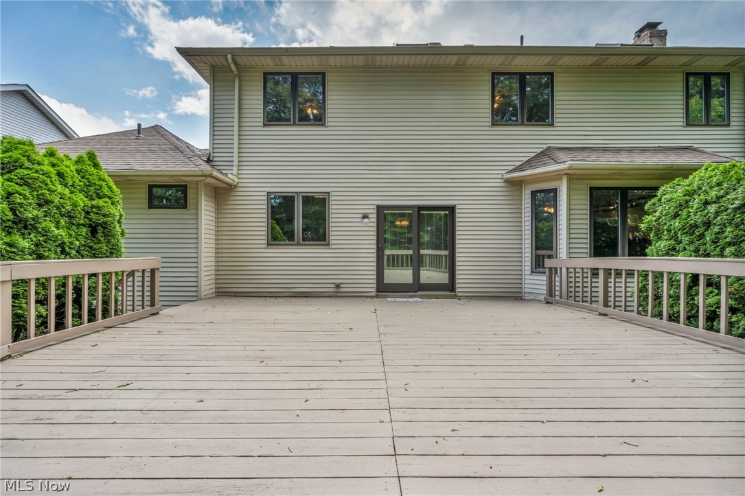 342 Woodbridge Glen Richmond Heights OH 44143