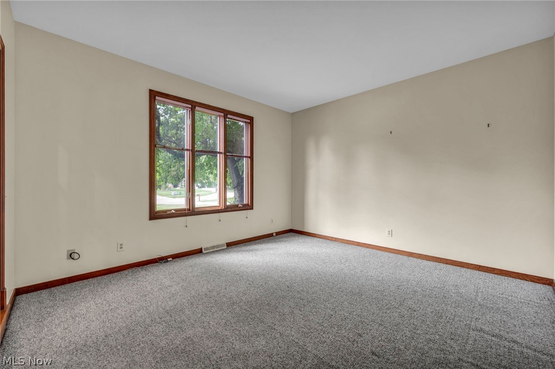 342 Woodbridge Glen Richmond Heights OH 44143