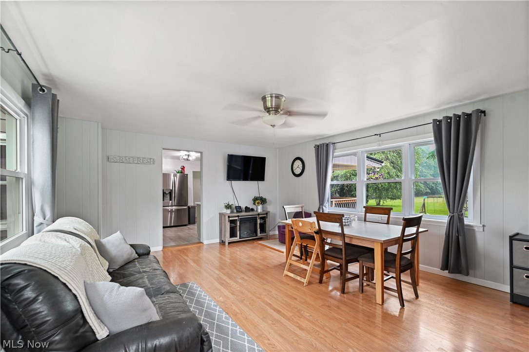 4190 Gardner Barclay Road Farmdale OH 44417