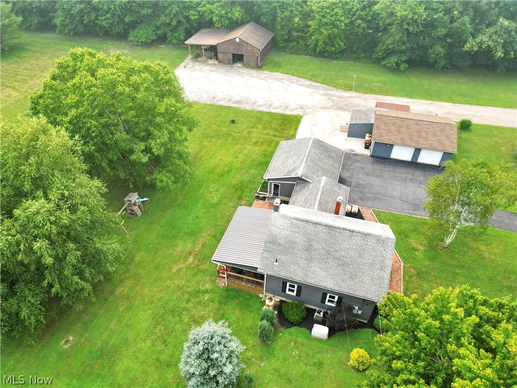 4190 Gardner Barclay Road Farmdale OH 44417