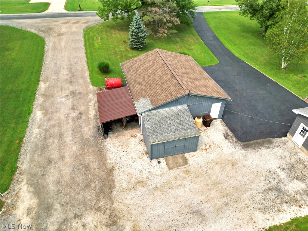 4190 Gardner Barclay Road Farmdale OH 44417
