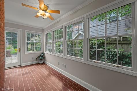 225 Melbourne Avenue Akron OH 44313