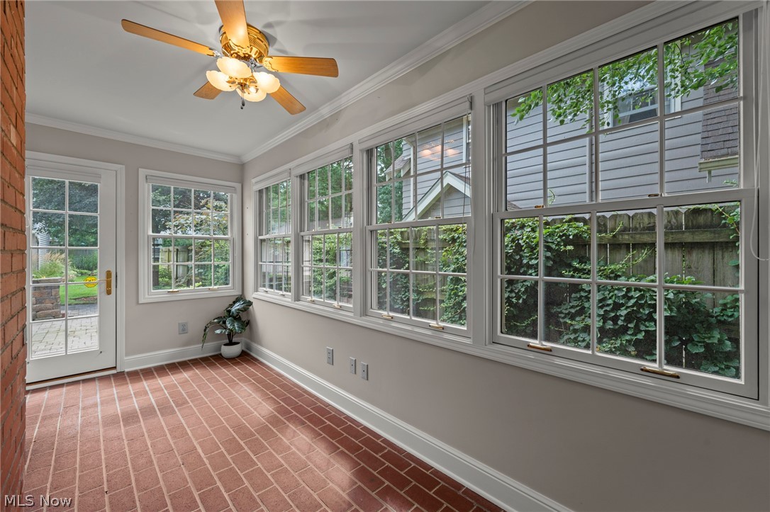 225 Melbourne Avenue Akron OH 44313