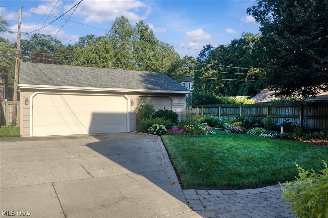 225 Melbourne Avenue Akron OH 44313