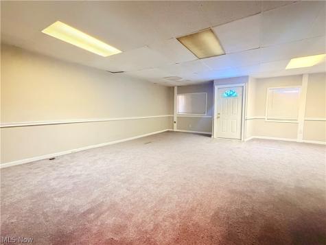 1147 Newton Street Akron OH 44305