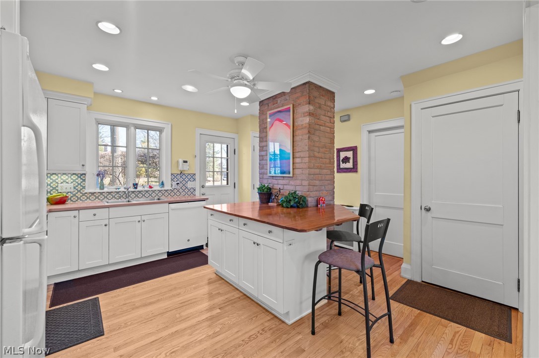 2542 Guilford Road Cleveland Heights OH 44118