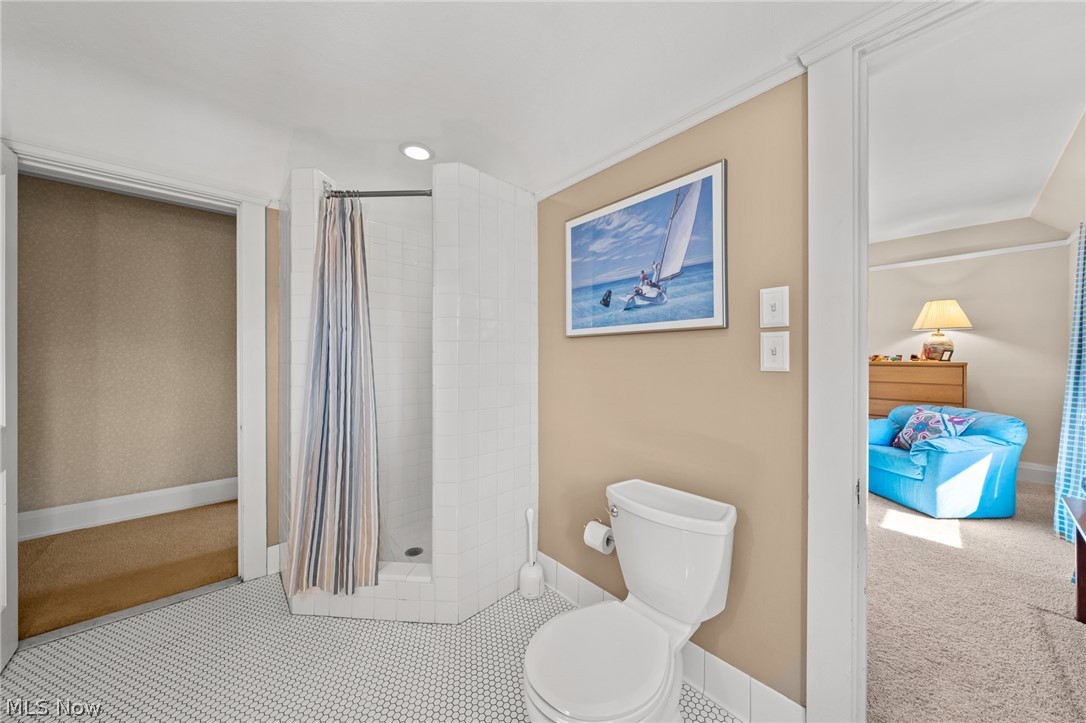 2542 Guilford Road Cleveland Heights OH 44118