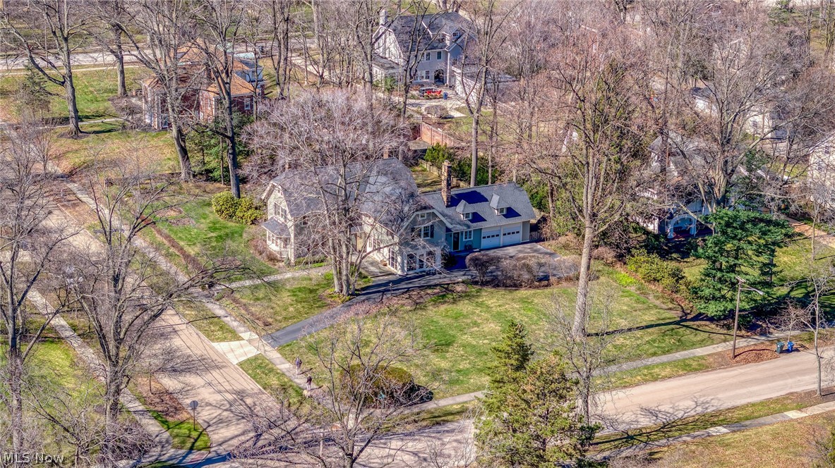 2542 Guilford Road Cleveland Heights OH 44118