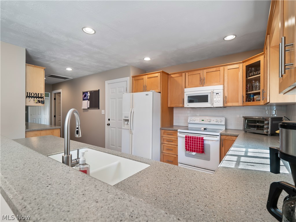 609 Wyleswood Drive Berea OH 44017