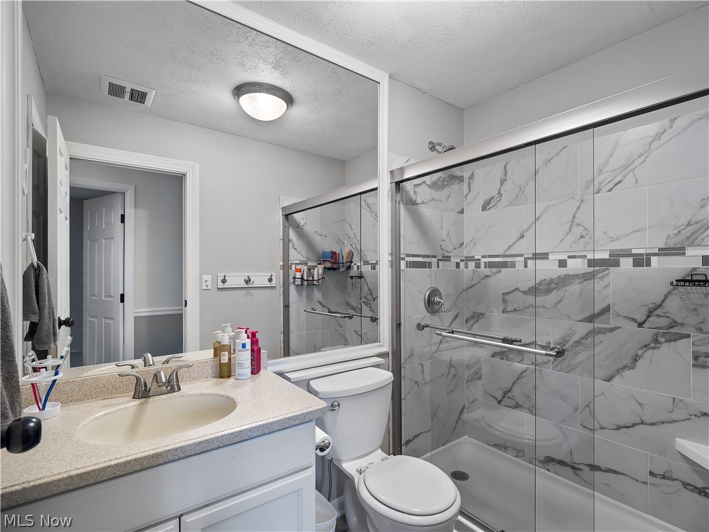 609 Wyleswood Drive Berea OH 44017