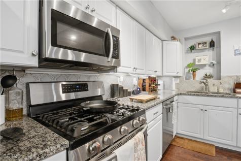 710 University Court Cleveland OH 44113