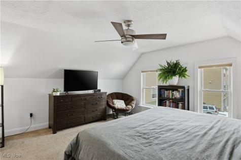 710 University Court Cleveland OH 44113