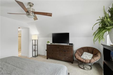 710 University Court Cleveland OH 44113