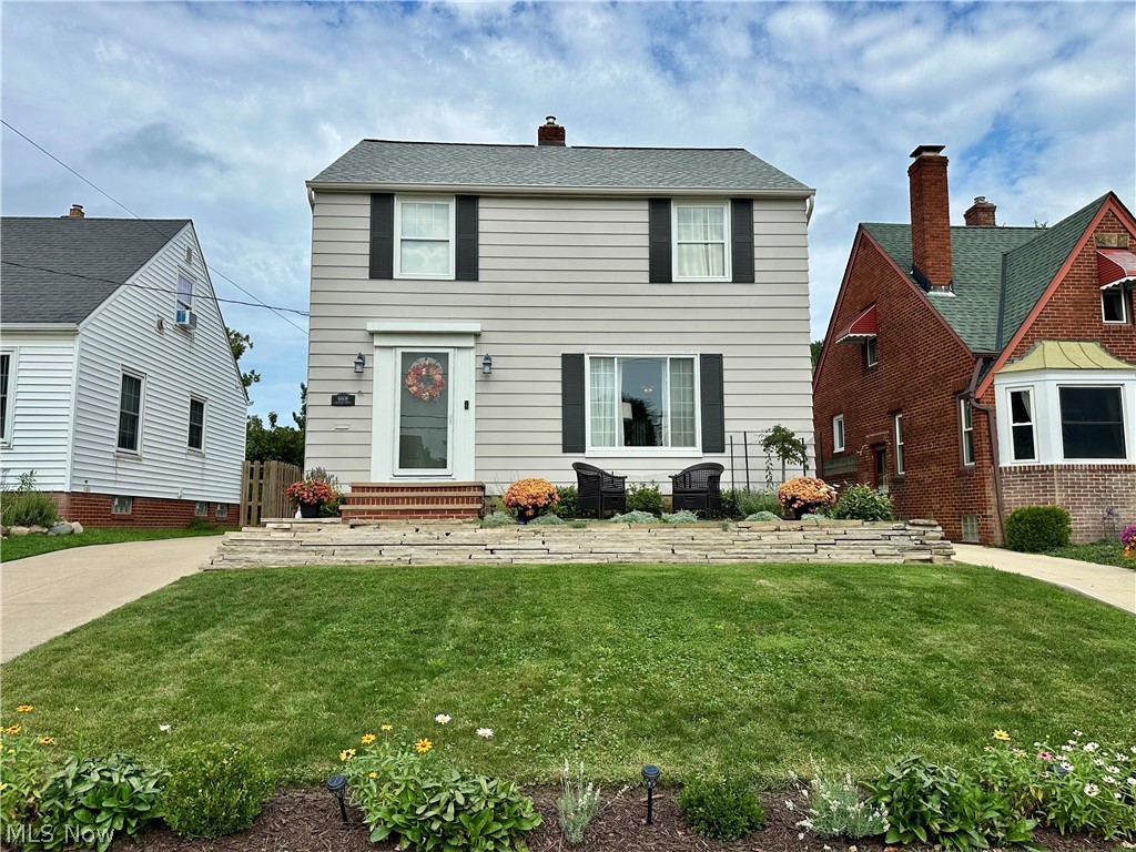 6608 Orchard Grove Avenue Cleveland OH 44144