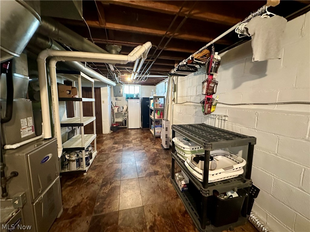 6608 Orchard Grove Avenue Cleveland OH 44144